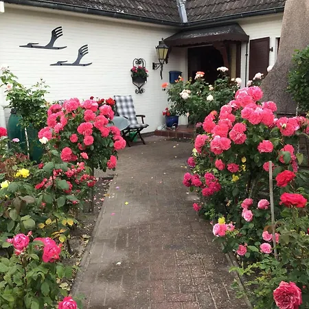 Haus-ilse-marie-wohnung-backbord Apartman *